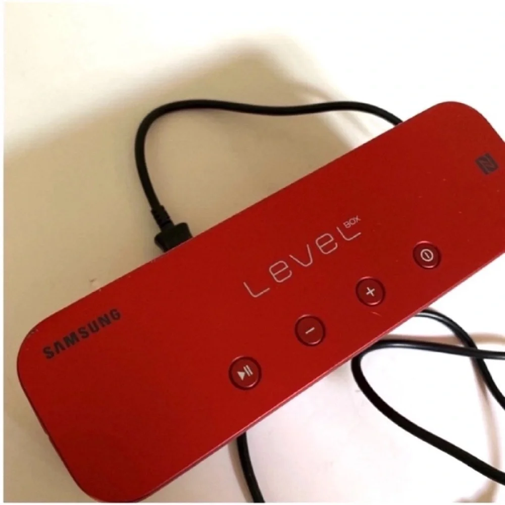 Samsung Level Box Mini Speaker Portable Bluetooth Speaker Red